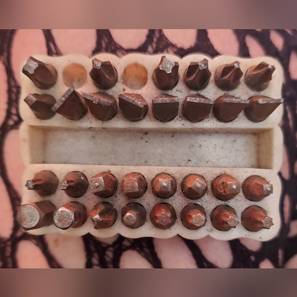 BLACK & DECKER Screwdriver Bit Set 🌞🌞🌞 - Picture 6 of 6